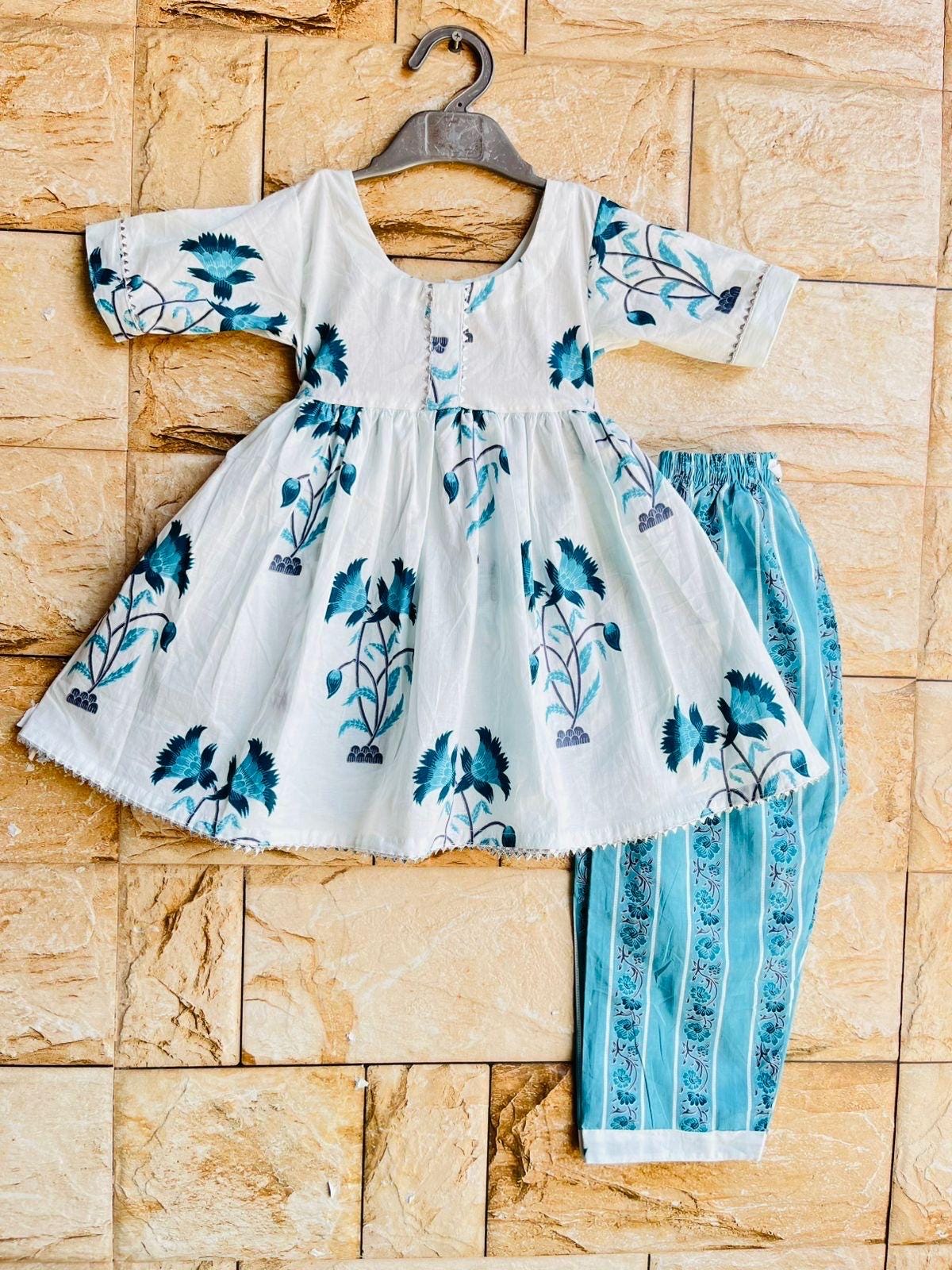 Girls Kurti set Indian dress Kids Salwar kameez cotton floral printed kurta pant set Indian ethnic wear Girls festival outfit Sibling set