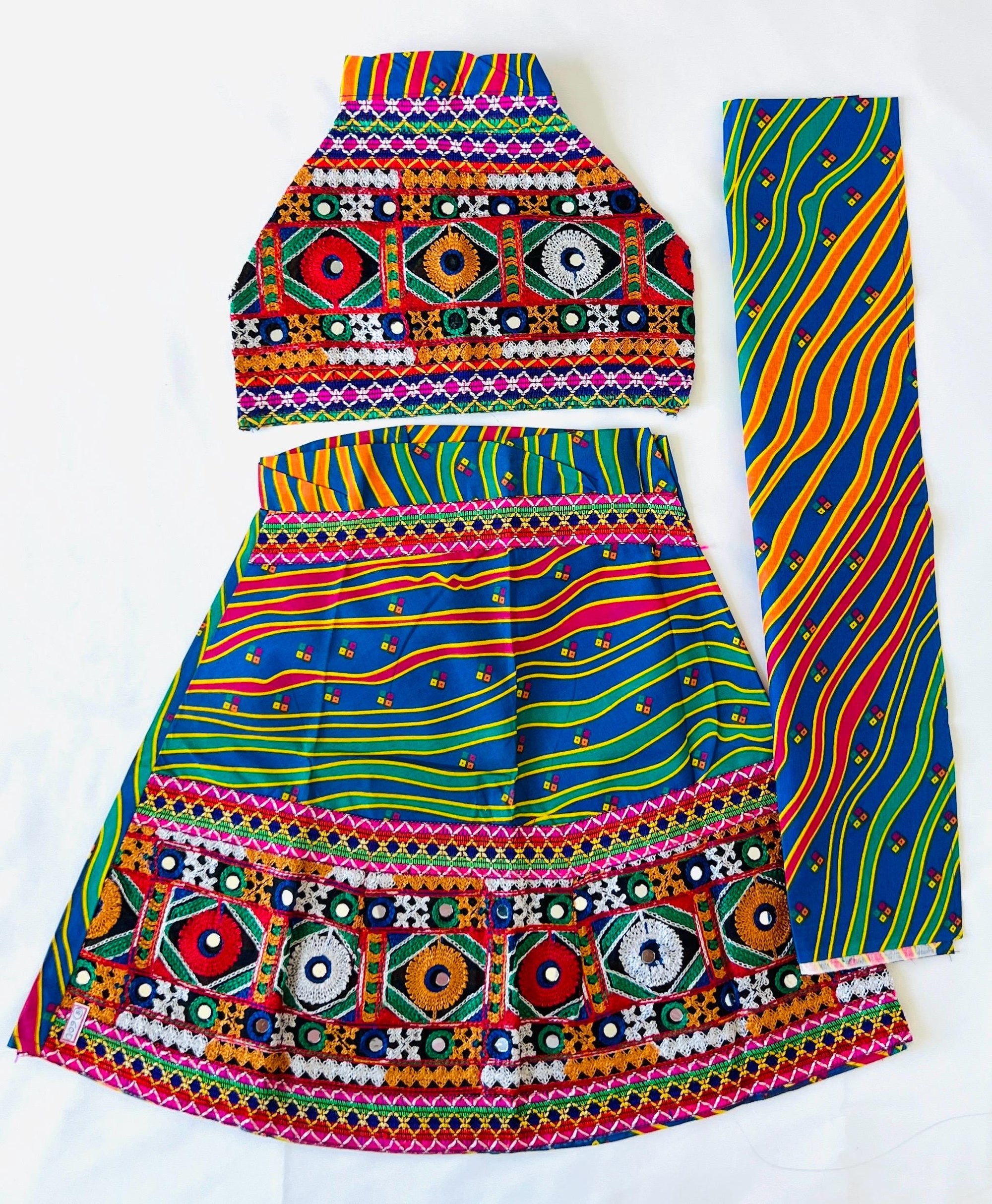 Navratri Chaniya Choli for Baby girl Gujarati Garba Lehenga Choli with Dupatta Indian Festival Outfit for Garba & Dandiya Night