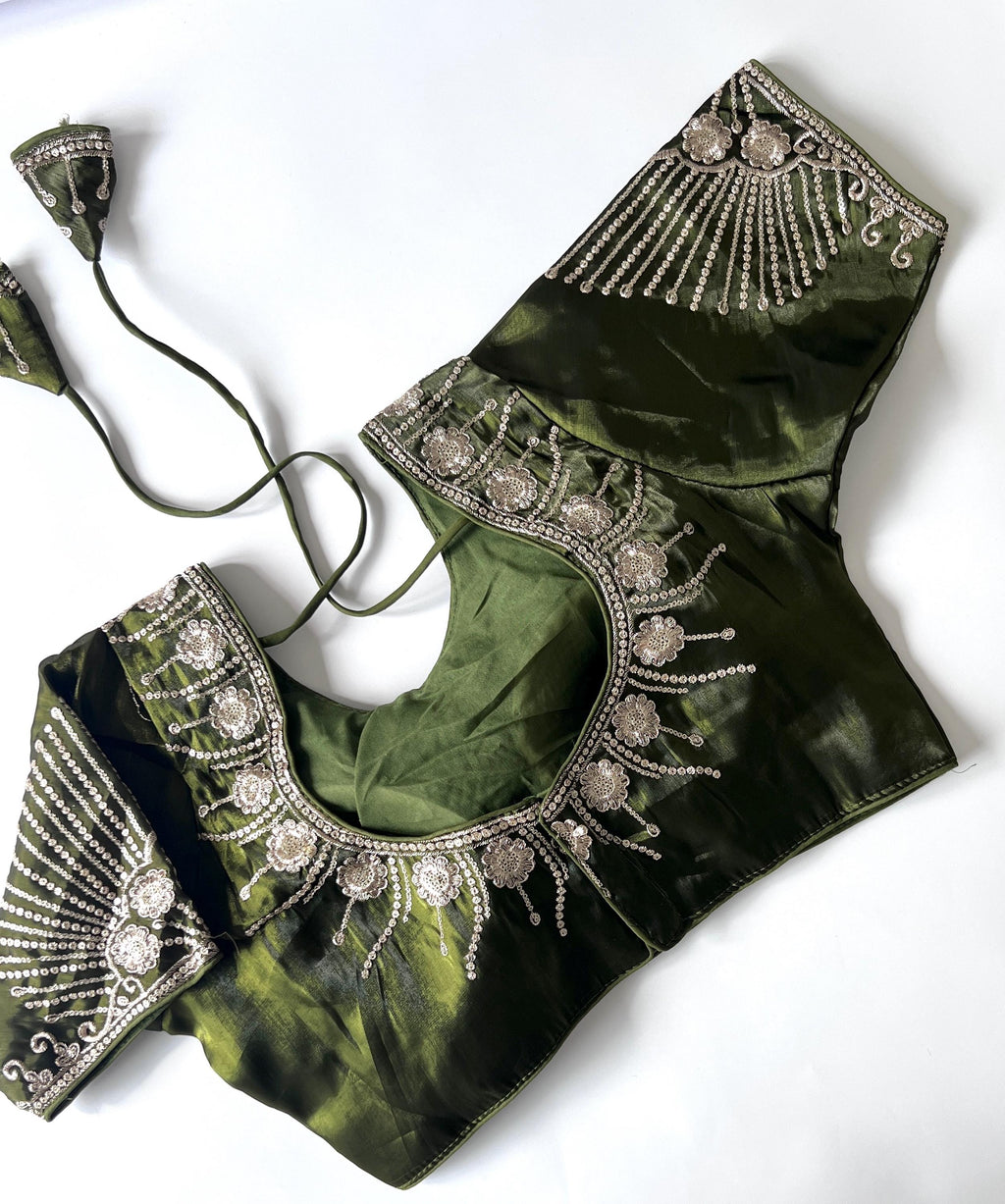 Readymade blouse for sarees, lehenga and skirts fits bust size 38 inches
