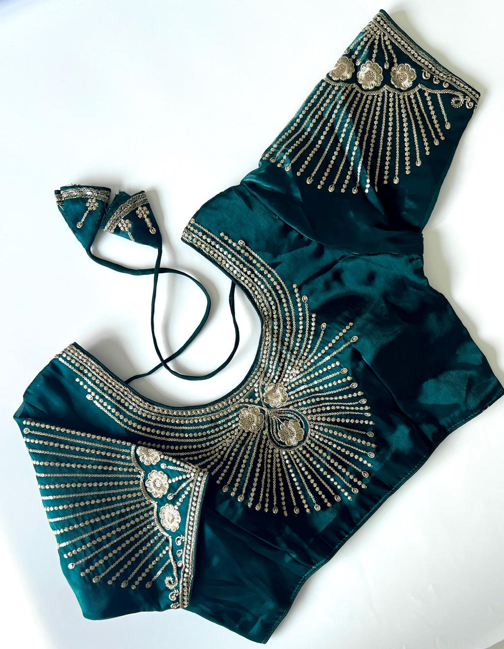 Readymade blouse for sarees, lehenga and skirts fits bust size 38 inches